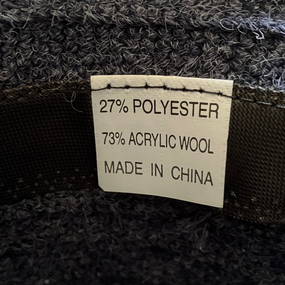 Chic Charcoal Women's Hat - Picture 6 of 7